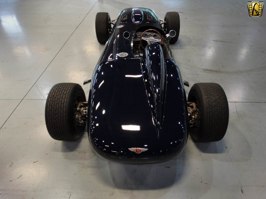 Tequila, caviar and beautiful metal: engines purring at Monterey