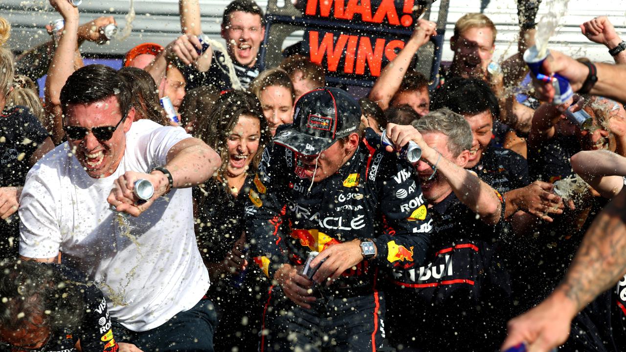 Monza madness: Verstappen breaks records while Piastri dream alive despite team orders